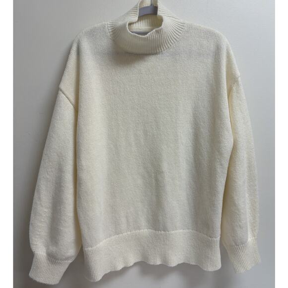 Dazy Sweaters - Dazy Women's Turtleneck Sweater Size M Cream White Pullover Drop Shoulder NWT
